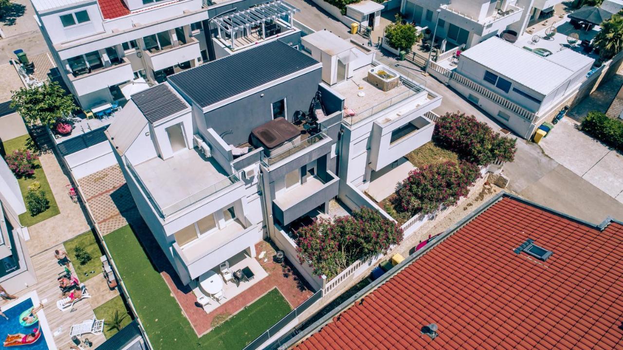 Villa Tina Novalja Exteriér fotografie