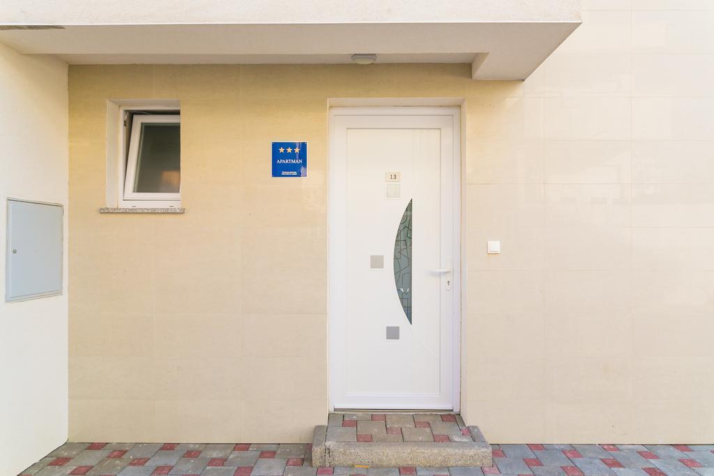 Villa Tina Novalja Exteriér fotografie